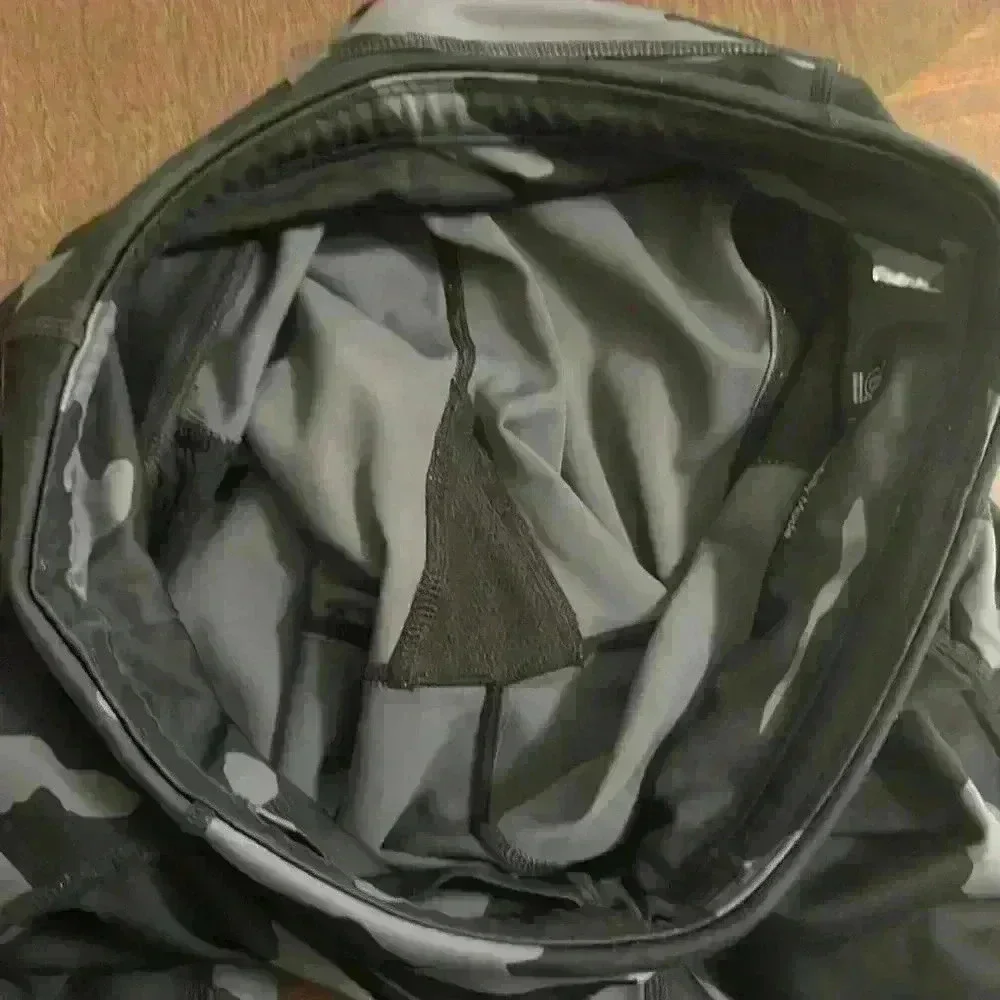 Athleta High Rise Chit Chat Tight - Picture 13 of 14